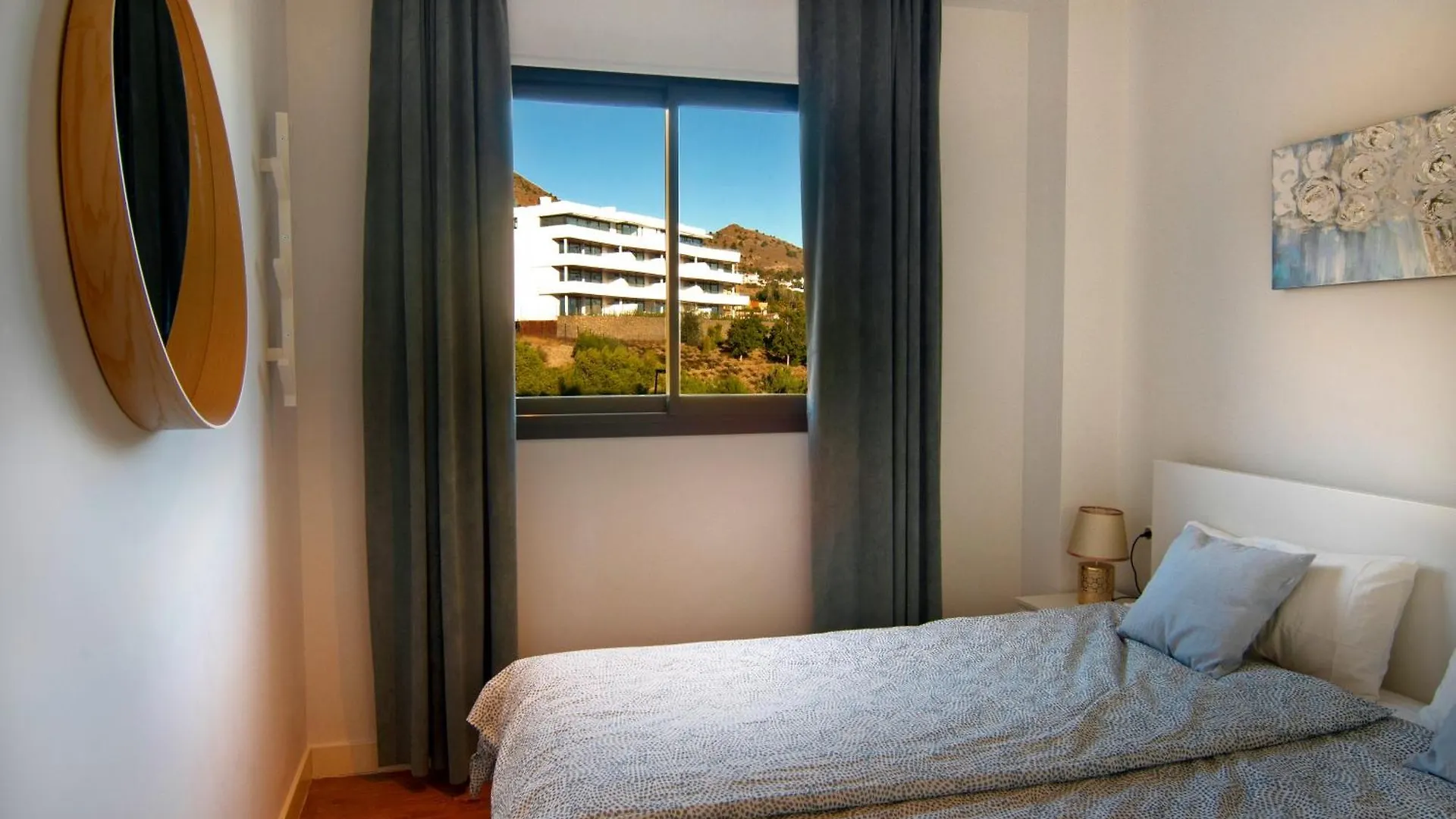 Mara'S Apartments Higueron West - Modern Large Apartment - Terrace With Sea Views And Afternoon Sun !!!! Fuengirola