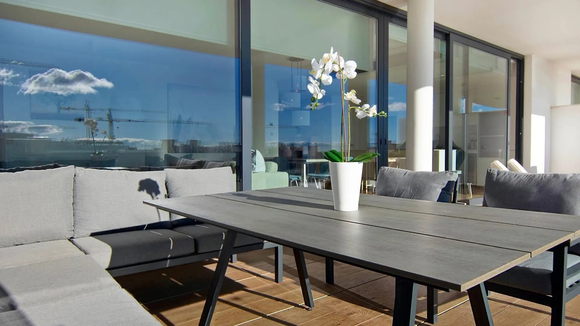 Mara'S Apartments Higueron West - Modern Large Apartment - Terrace With Sea Views And Afternoon Sun !!!! Fuengirola